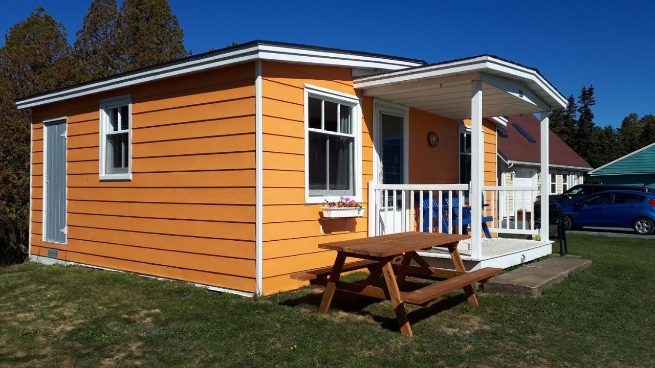 Atlantic View Motel Lunenburg Bagian luar foto