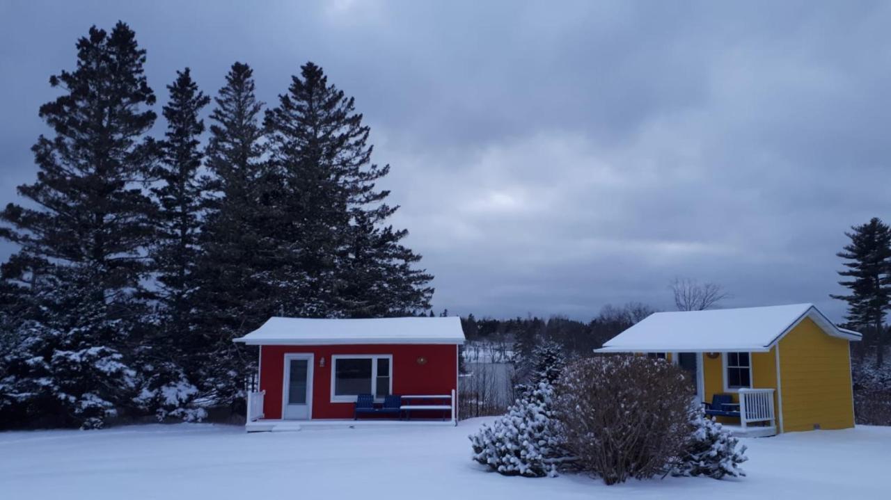Atlantic View Motel Lunenburg Bagian luar foto